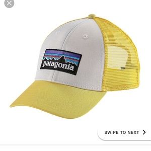 I am looking for this women’s patagonia hat!